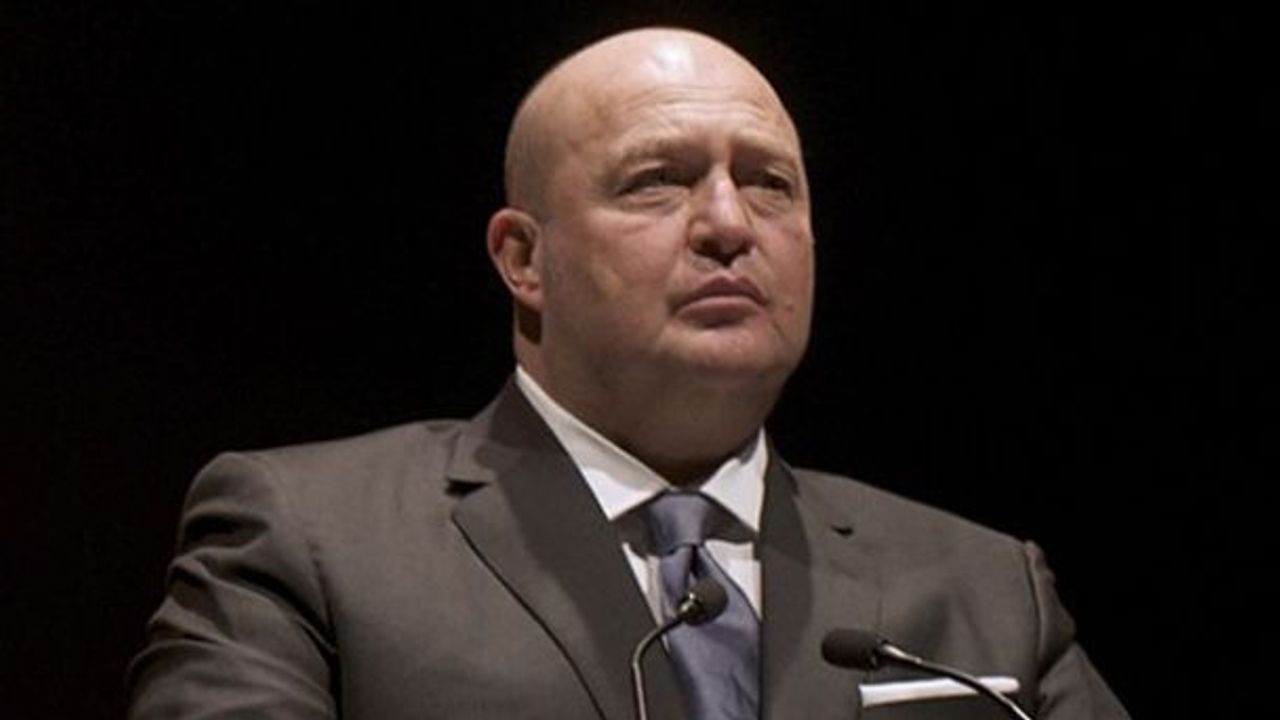 Kalp krizi geçiren Mustafa Koç hayatını kaybetti