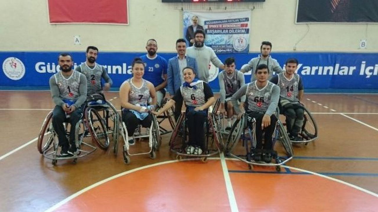 Aydın Engelli Basketbol Takımı sezonun ilk yarısını galibiyetle kapadı
