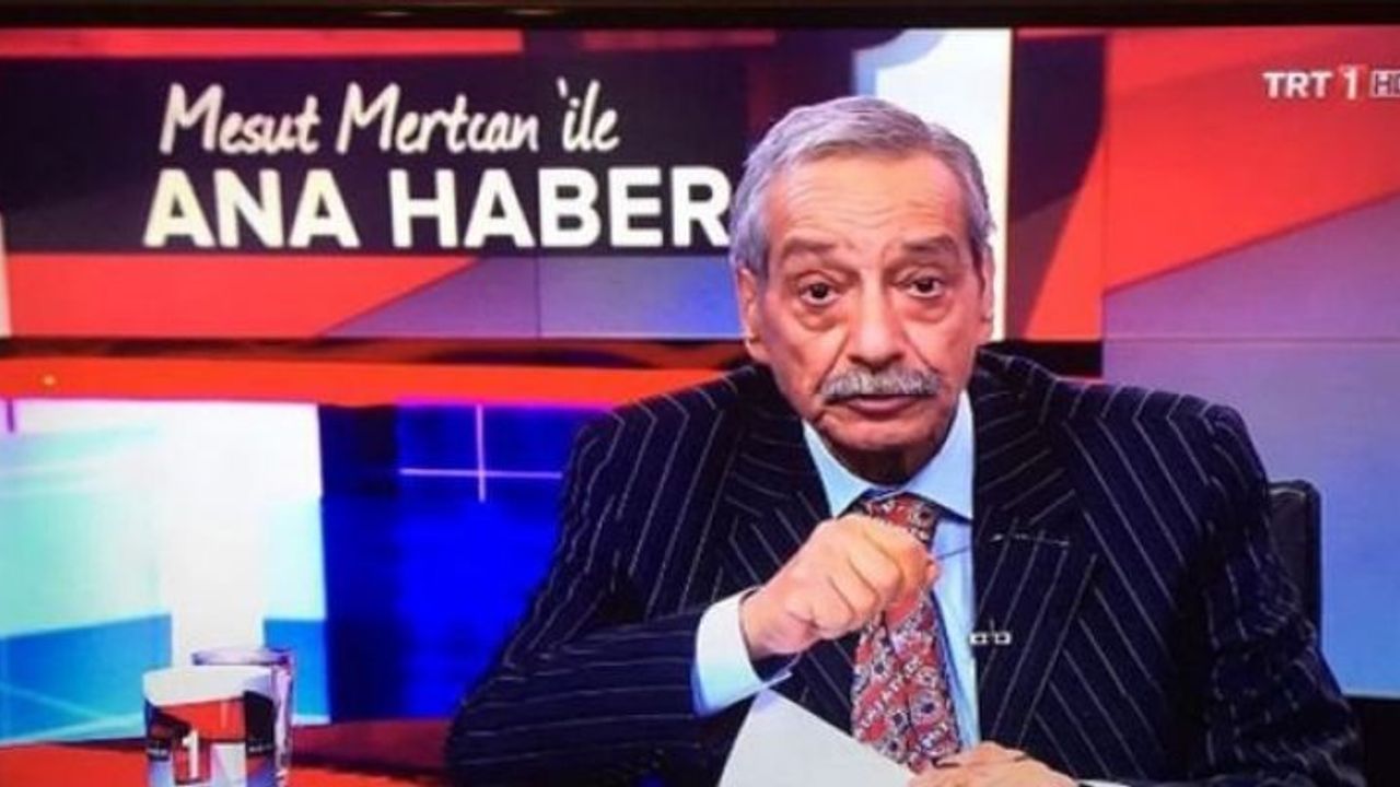 Erhan Çelik ile TRT Ana Haber Bülteni'ni sunan TRT'nin emektar spikeri kimdir?