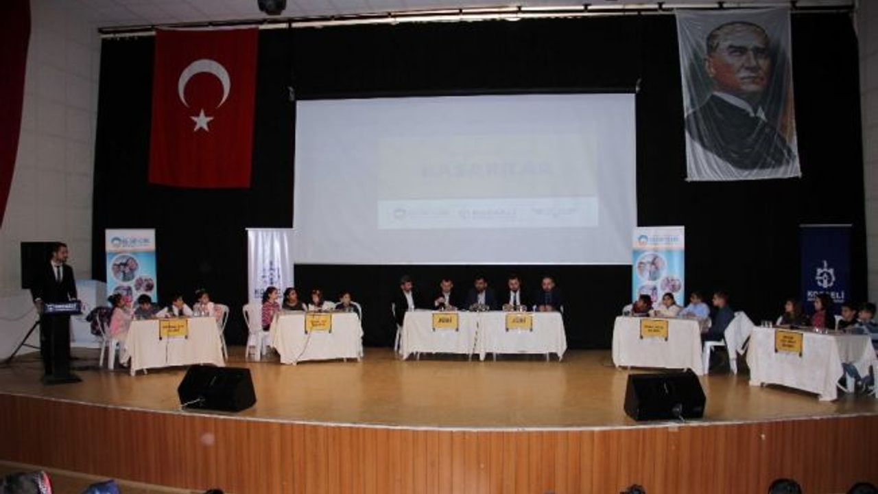 Bilgi yarışmasının galibi Derince Ertuğrul Gazi Bilgievi oldu