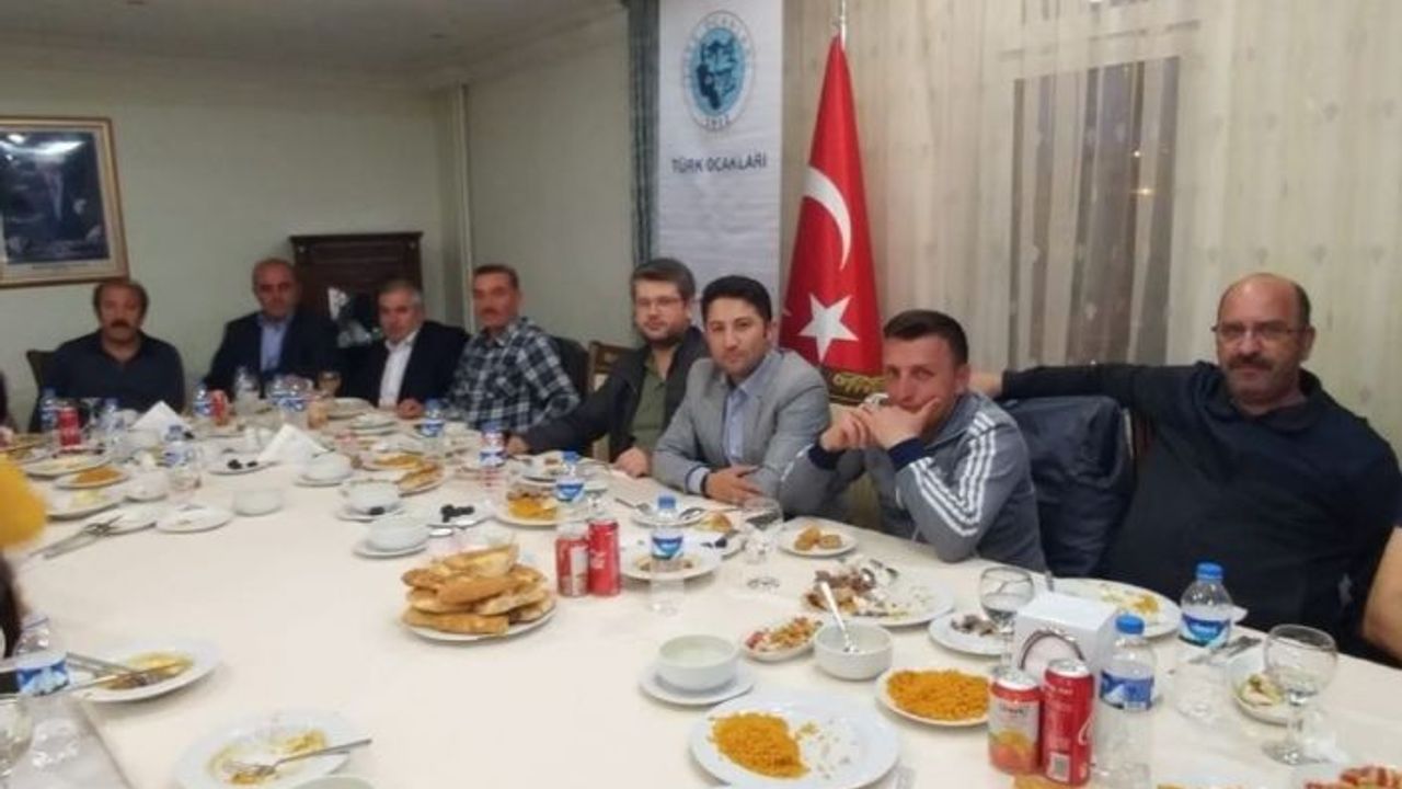 Ardahan Türk Ocaklarından iftar programı