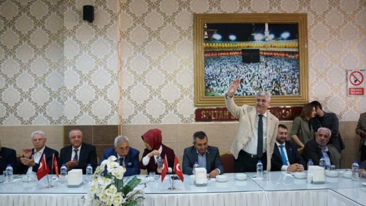 Minibüsçü ve servisçi esnafının sorunları masaya yatırıldı