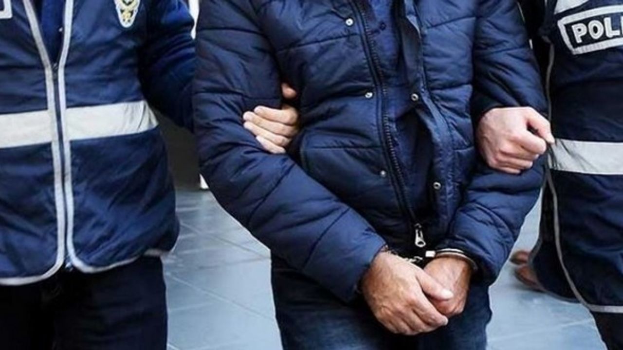 Adana'da rüşvet operasyonu: 5 gözaltı