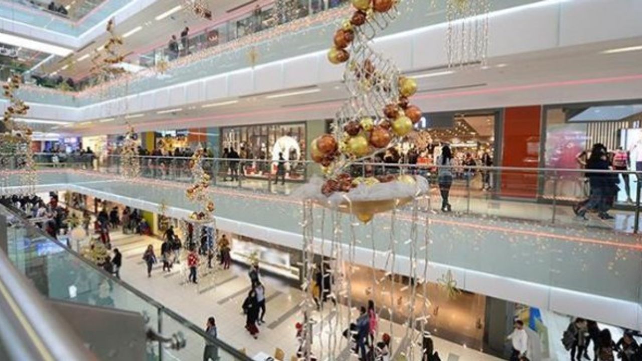 AVM'ler Saat Kaçta Açılıyor? AVM'lerin Yeni Hizmet Saatleri Belli Oldu