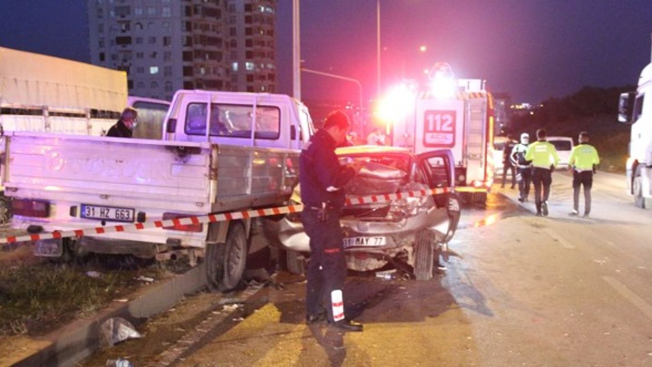 Hatay'da 3 aracın karıştığı kazada 7 kişi yaralandı!
