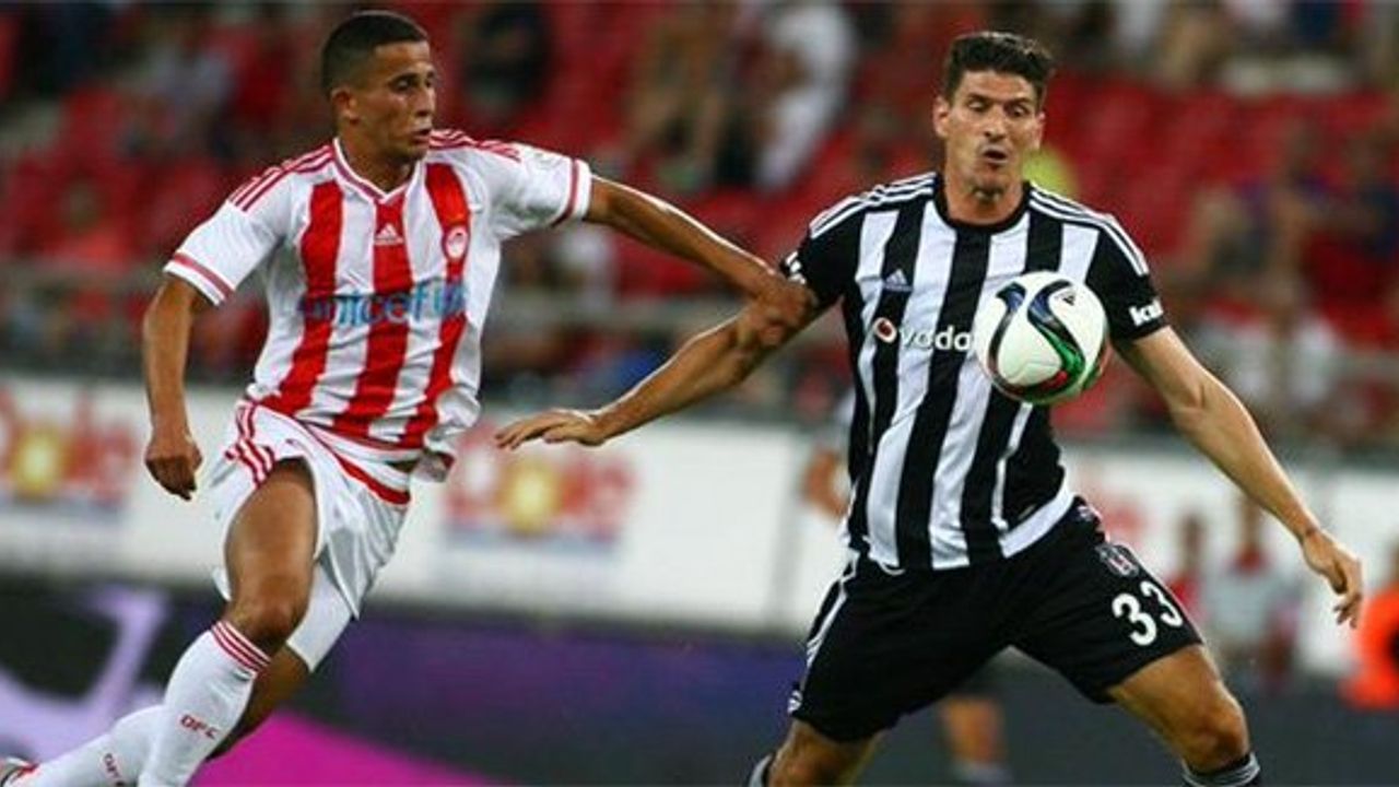 Olympiakos: 2 Beşiktaş: 1 Maçın Geniş Özeti ( Maç Özeti - Maçın Golleri)