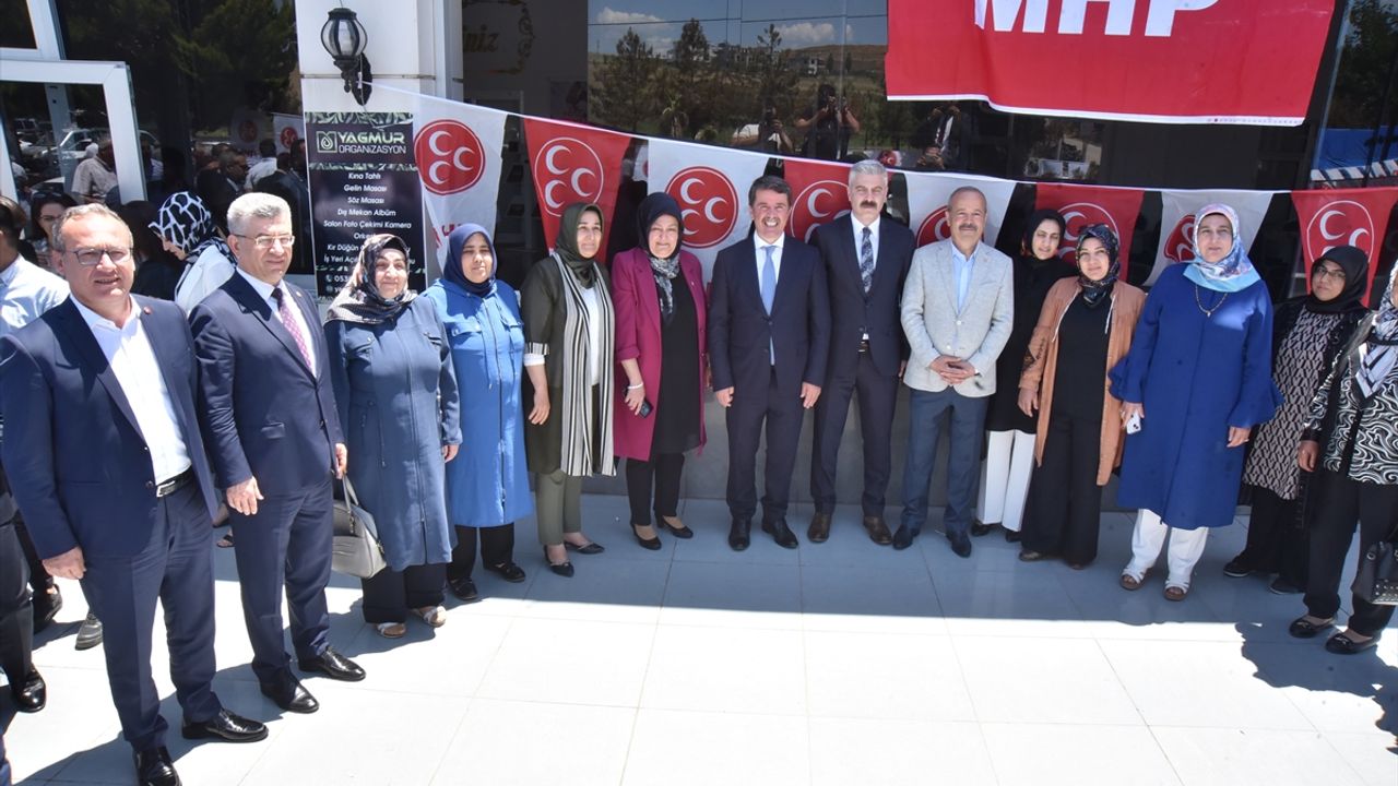 Türkoğlu Ve Pazarcık'ta MHP'nin 'Adım Adım 2023, İlçe İlçe Anlatma ve Aydınlatma Toplantısı' Düzenlendi