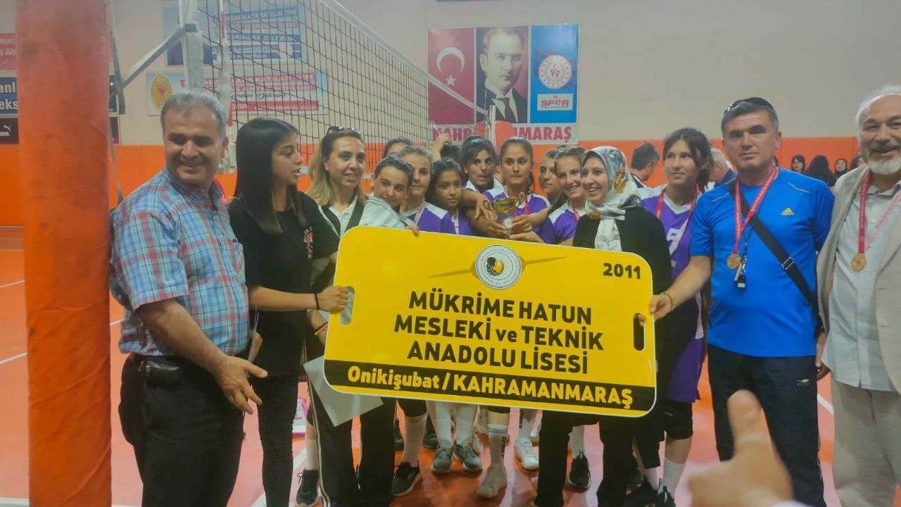 Kahramanmaraş’ta Mükrime Hatun M-T-Anadolu Lisesi şampiyon oldu