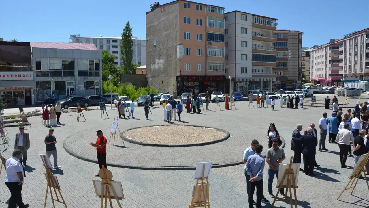Kahramanmaraş'ta Depremzede Öğretmen Ve Öğrenciler Hünerlerini Sergiledi!