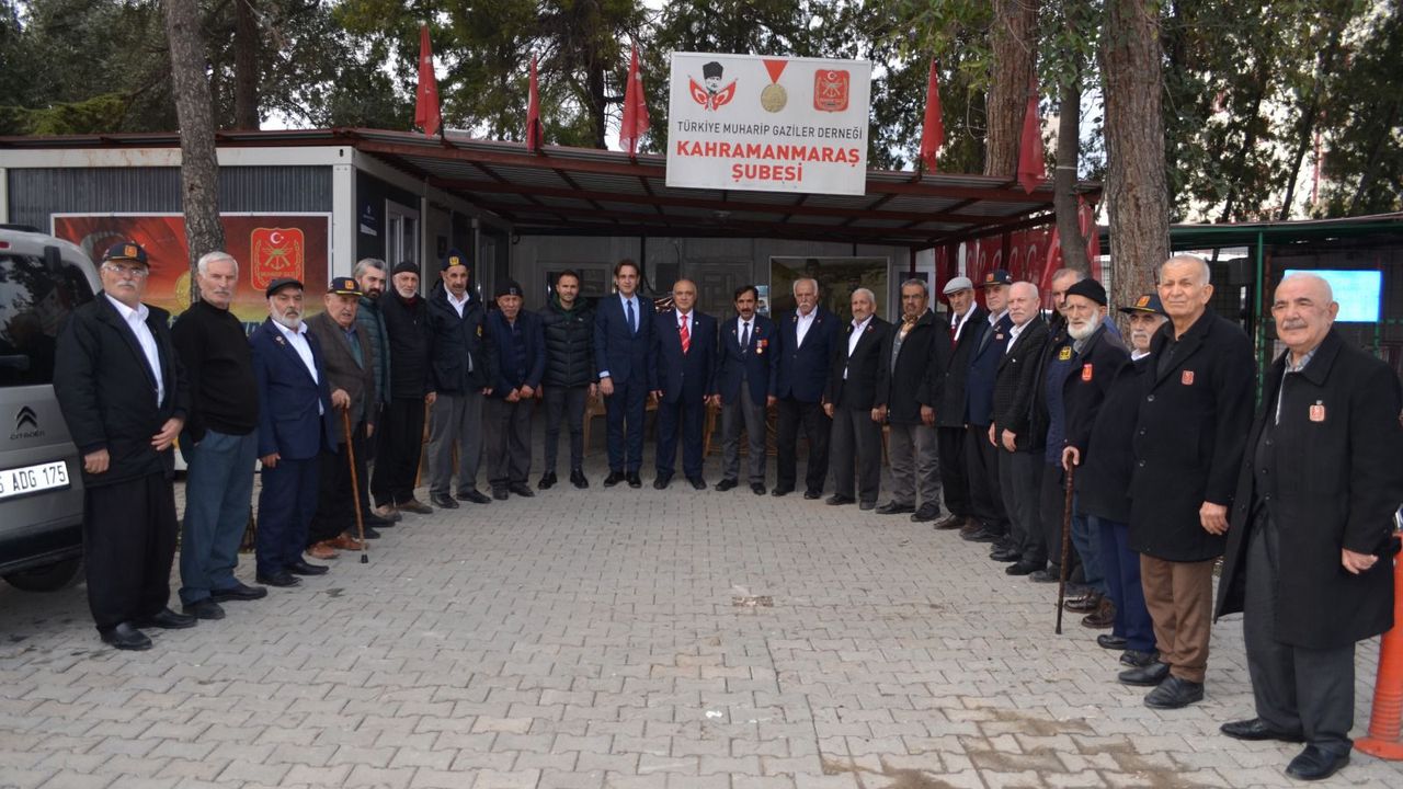 İYİ Parti Kahramanmaraş Dulkadiroğlu Belediye Başkan Adayı Can, Kıbrıs Gazilerini Ziyaret Etti