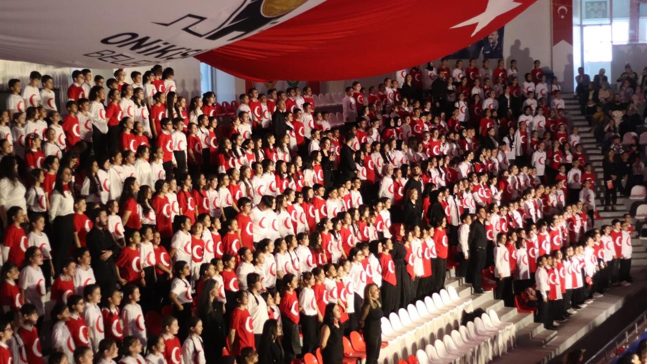 Kahramanmaraş’ta Coşkulu 29 Ekim Kutlaması