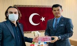 Kilis'te basın mensuplarına Olea otelden maske desteği