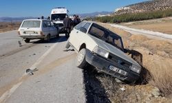 Burdur'da trafik kazası: 4 yaralı