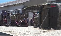 Oğlunun Vurulduğunu Gördü, Tarlaya Girip Oğlunu Vuranı Öldürdü