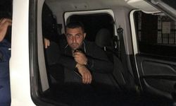 Adana'da hırsızlık şüphelisi 2 kişiden 1'i yakalandı