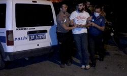 Adana'da 2 şüphelinin üzerinde ruhsatsız silah ele geçirildi!