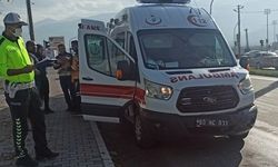 Osmaniye'de ambulansla otomobil çarpıştı: 1 yaralı