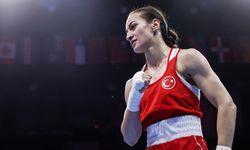 Milli Boksör Buse Naz Çakıroğlu Dünya Şampiyonu Oldu!