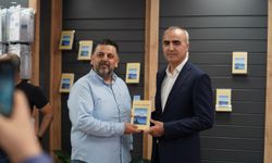 Yazar Şahin Savaş Okurlarıyla İmza Gününde Bir Araya Geldi