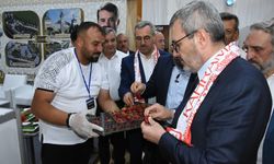 İstanbul'daki 'Kahramanmaraş Tanıtım Günleri'nin İlgi Odağı 'Türkoğlu Çileği' Oldu