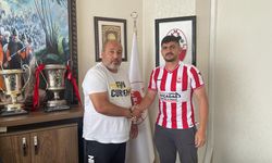 Kahramanmaraşspor'a Yeni Futbolcu Transferi: Fatih Çolak'la İmzalar Atıldı!