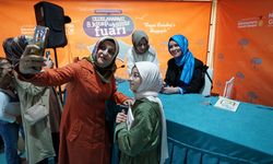 Ünlü Yazar Hatice Kübra Tongar, Kahramanmaraş'ta Kitapseverlerle Buluştu!