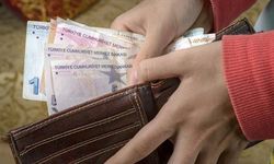 TÜRK-İŞ Aralık Ayı Verilerini Açıkladı: Açlık Sınırı 8 Bin 130 Liraya Yükseldi!