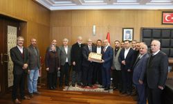 Pazarcık Belediye Başkanı Yılmazcan, Kahramanmaraş'ta Ziyaretlerde Bulundu!