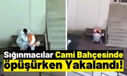 Rezalet Görüntüler: Yabancı Uyruklu Çift Cami Avlusunda Öpüştü!
