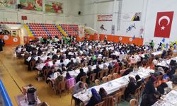 Kahramanmaraş İHH 600 yetim aile ile iftar yaptı