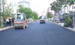 Kahramanmaraş Büyükşehir'den Başkonuş Caddesi'ne Asfalt Çalışması