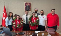 Kahramanmaraşlı sporcular Antalya'da madalyaları topladı!
