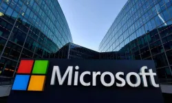 Microsoft Bağlantılı Tüm Sistemler Çöktü: Uçuşlar Durduruldu, Bankalar İşlem Yapamıyor