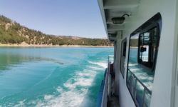 Kahramanmaraş'ta Yaz Keyfi: Menzelet Barajı Tekne Turları Başladı!