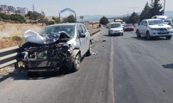 Kahramanmaraş-Kayseri Yolunda Trafik Kazası: 5 Yaralı