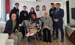 Kahramanmaraş'ta Öğrencilerden Yaşlılara İyilik Hareketi