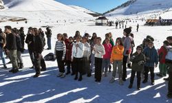 Kahramanmaraş'ta Deneyap Öğrencileri Yedikuyular'da Kar Keyfi Yaşadı!