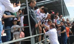 Şifo Mehmet Kahramanmaraş’ta Coşkuyla Karşılandı!