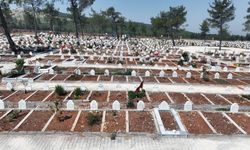 Kahramanmaraş'ta Mezarlıklarda Temizlik Seferberliği