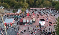 Kahramanmaraş’ta Nostalji Rüzgarı: Klasik Dolmuşlar Sokakta