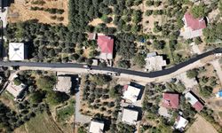 Türkoğlu’nda Dar ve Tehlikeli Yol, Sıcak Asfaltla Yenilendi