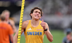 Armand Duplantis’ten Tarihi Başarı: Dünya Rekorunu Kaçıncı Kez Kırdı?