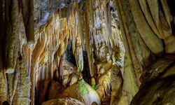 Hangisinin Diğer Adı “Damla Taş”tır? Sarkıtın anlamı nedir?