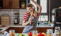 Evde Yapılabilecek, Hem Geliştiren Hem Oyalayan Hobiler Neler?