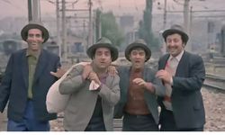 Köyden İndim Şehire filminde Himmet ağabeyin hangi isimde kardeşi yoktur? Saffet, Haşmet, Hayret, Gayret