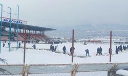 Kahramanmaraş’ta Saha Beyaza Büründü, Maç İptal Edildi
