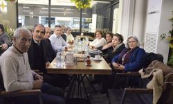 Sanatçı Sönmez Kahramanmaraş'ta Eski Dostlarıyla Buluştu