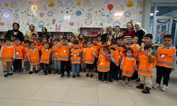 Kahramanmaraş’ta Masal Rüzgarı Esti: Minikler Hem Eğlendi Hem Öğrendi