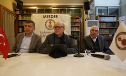 Kahramanmaraş’ta Edebiyat Söyleşisi: Duran Boz’dan “Edebiyat Geleneği” Vurgusu