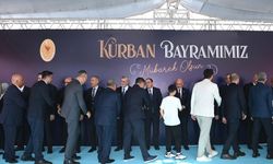 Kahramanmaraş’ta Bayram Coşkusu! Milli İrade Meydanı’nda Yoğun Katılım
